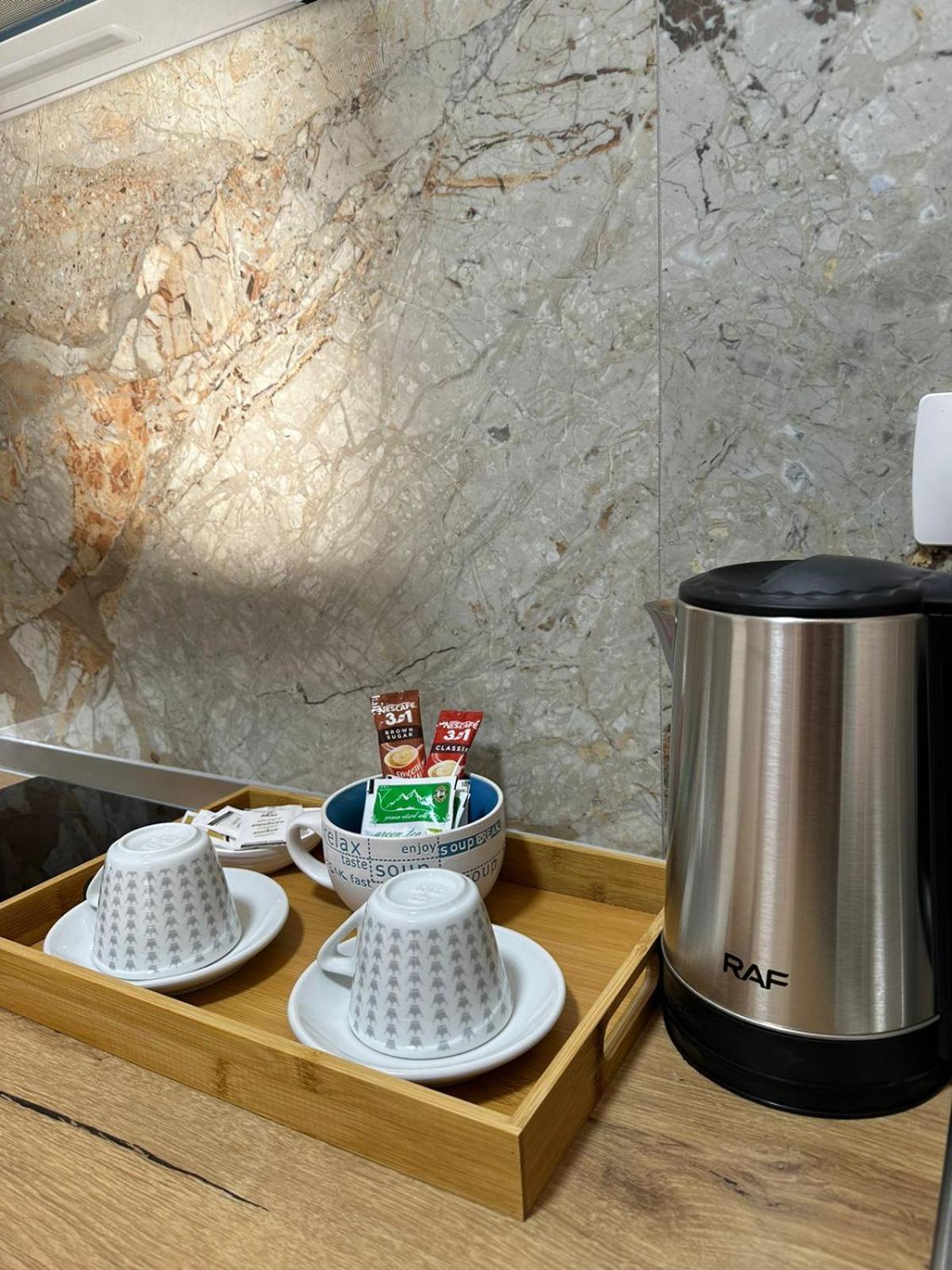 Xhiro N'Shkoder Apartments Bagian luar foto